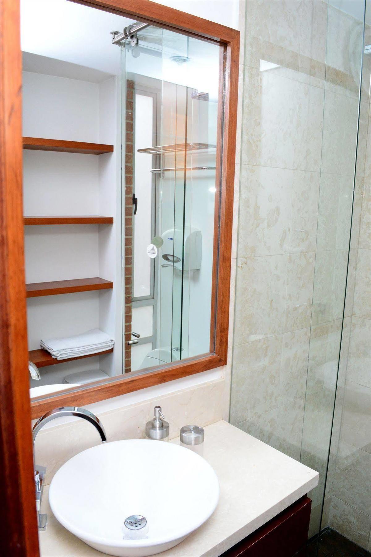 Prisma Suites Chico 94 โบโกตา ภายนอก รูปภาพ